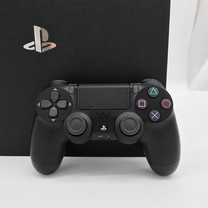 Consolă Sony PlayStation 4 Pro Refurbished